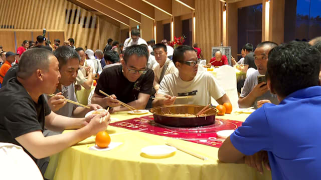 人力部携手黄氏总会 为客工举办新春晚宴