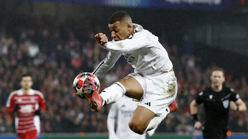 Real Madrid down Brest 3-0 to earn Champions League playoff seeding