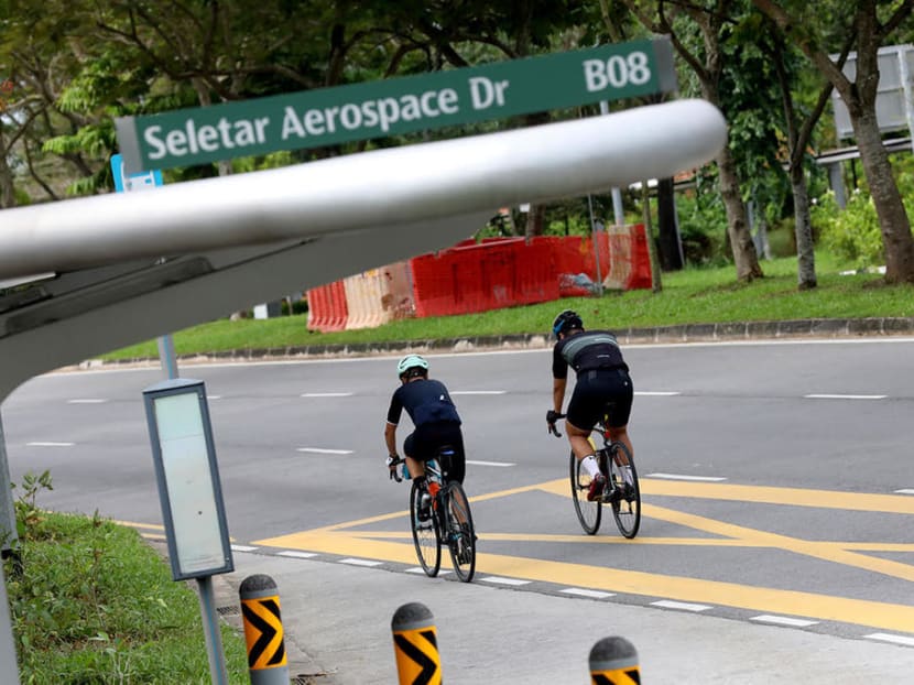 Among the recommendations is that cyclists using the roads keep to a maximum of five in a single file or 10 when riding two abreast. Among the recommendations is that cyclists using the roads keep to a maximum of five in a single file or 10 when riding two abreast.