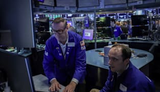 Oil prices rise with eyes on Iran, UAE; AI concerns weigh on stocks