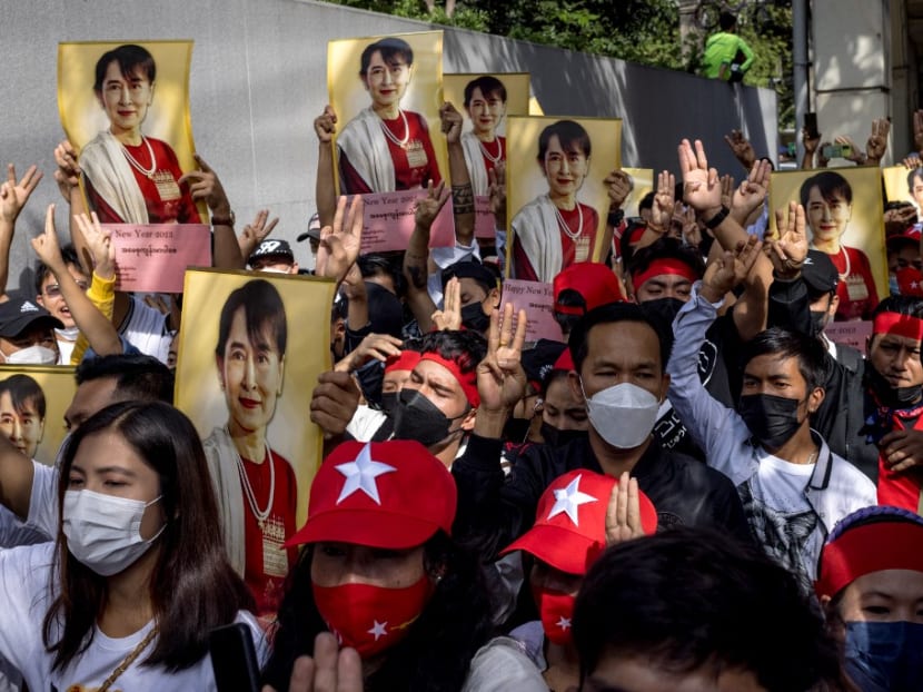 Protesters holding up pictures of detained Myanmar civilian leader Aung San Suu Kyi during a demonstration outside the Embassy of Myanmar in Bangkok, Thailand on Dec 19, 2022. Protesters holding up pictures of detained Myanmar civilian leader Aung San Suu Kyi during a demonstration outside the Embassy of Myanmar in Bangkok, Thailand on Dec 19, 2022.