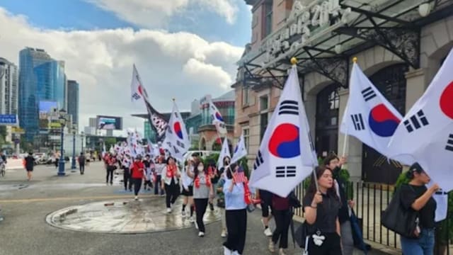 韩国极右翼保守团体再聚首尔市区反华集会