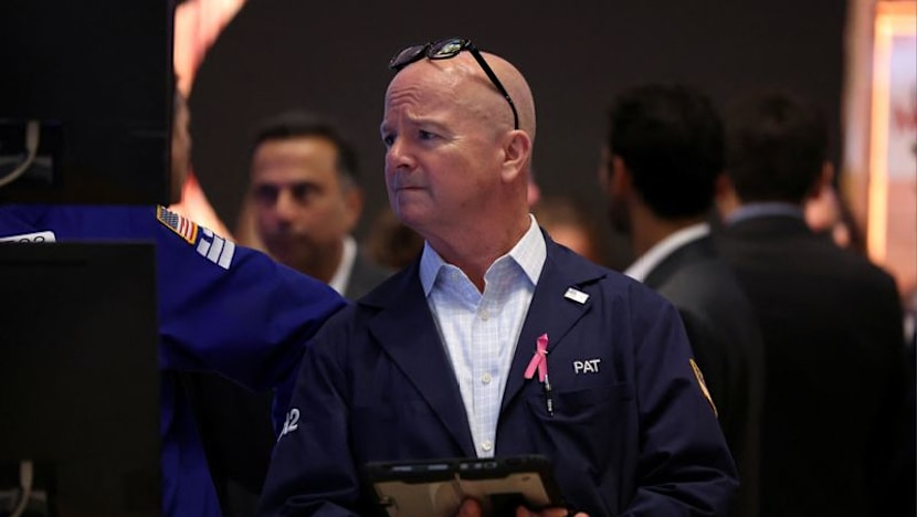 Trading Day: $100 oil bites