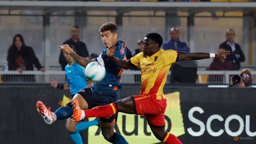 Resilient Napoli edge Lecce to go three points clear