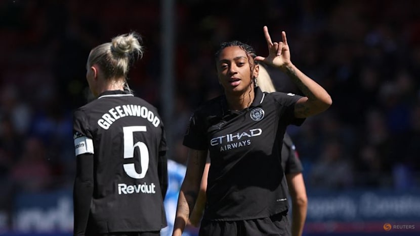 Manchester City shocked by Brighton in Women's Super League title race