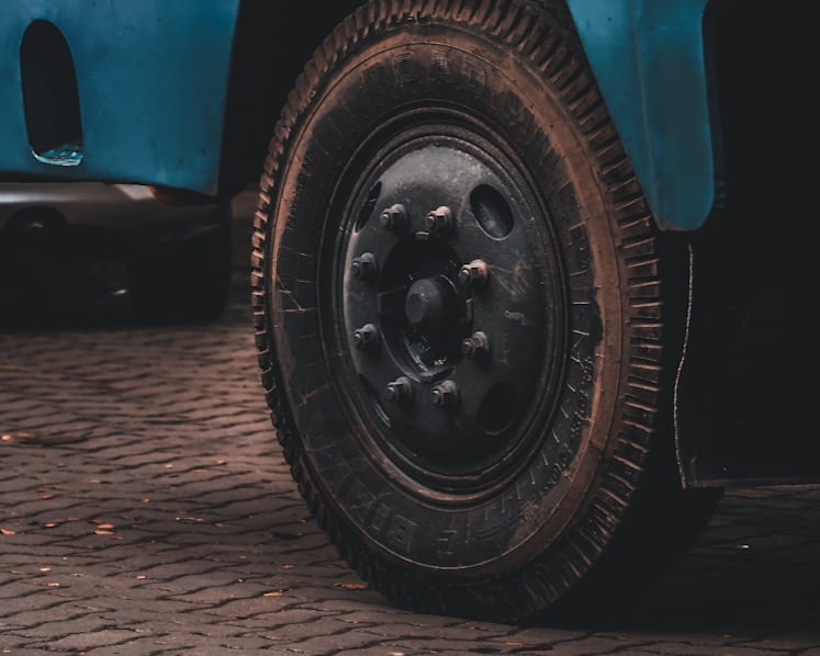 Trailer driver punctured tyre of bus that took his usual parking spot, ordered to serve community sentence