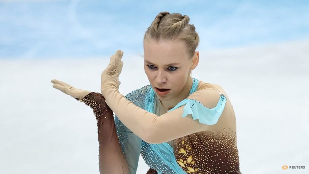 Figure skating-Estonia's Petrokina bounces back from surgery to win European title