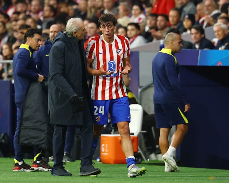 Atletico defender Le Normand sidelined with knee injury