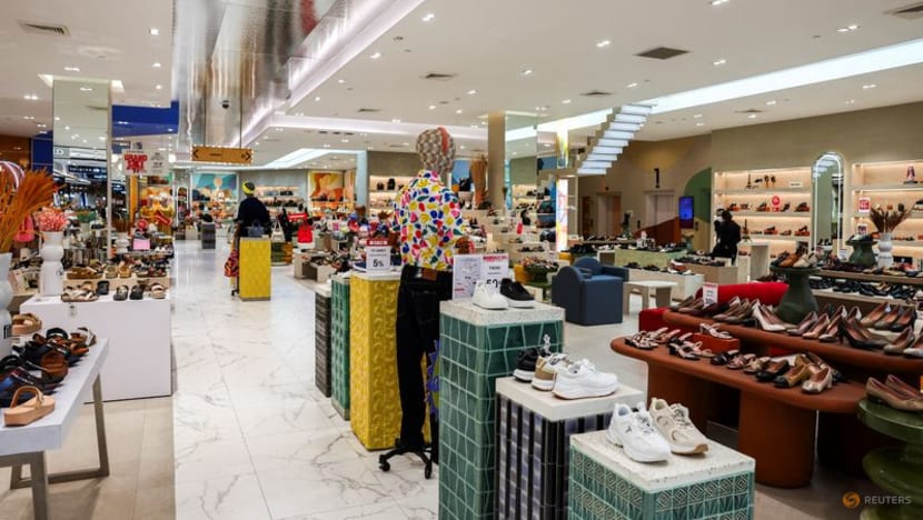 Thai consumer confidence hits lowest level in over two years Thai consumer confidence hits lowest level in over two years