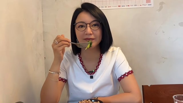 网友劝吃肉才健康！阿雅茹素近20年揭原因，怀孕坐月也没破戒