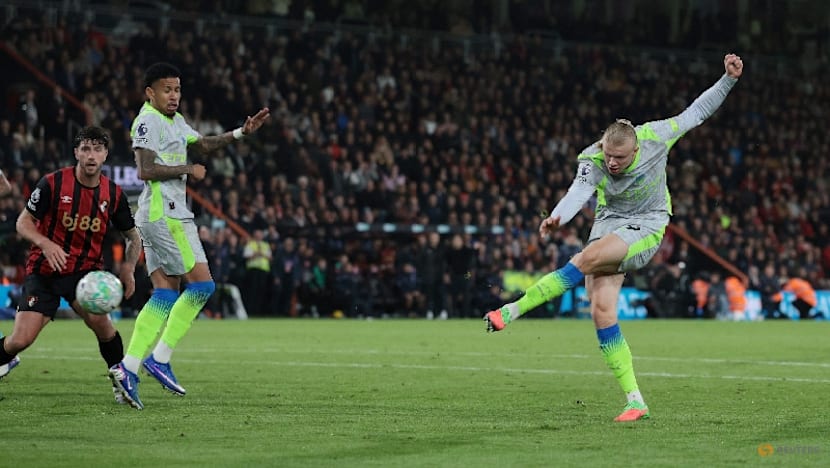 Manchester City's title hopes extinguished with draw at Bournemouth