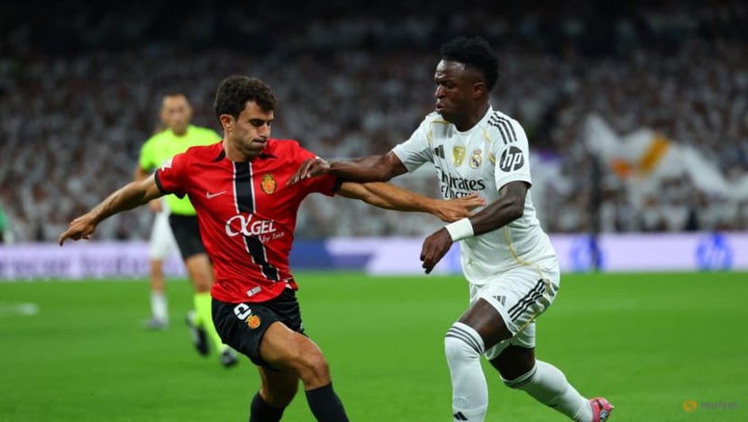 Real Madrid rally to beat Mallorca 2-1 despite VAR woes Real Madrid rally to beat Mallorca 2-1 despite VAR woes