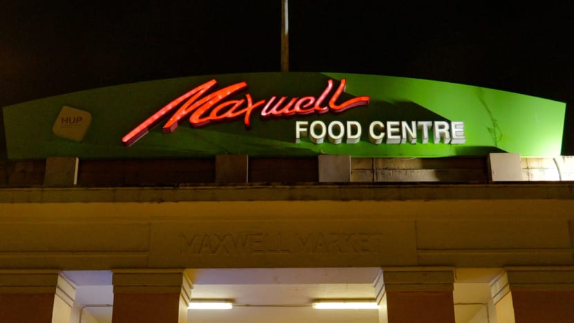 விடியும் சிங்கை - Maxwell உணவங்காடி நிலையம்