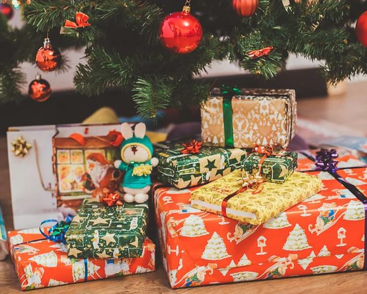 Commentary: Our holiday extravaganza has a huge carbon footprint