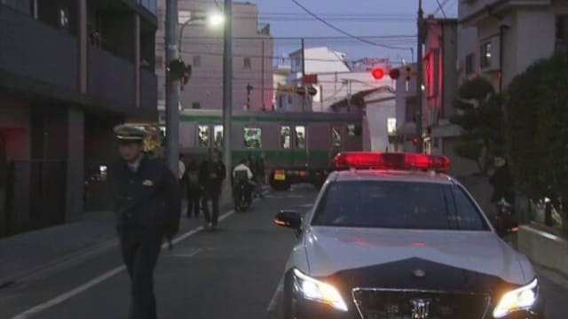 列车内挥舞剪刀引恐慌 日本17岁青年被捕