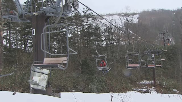 日本滑雪场缆椅事故 澳女悬空拖行17米窒息亡