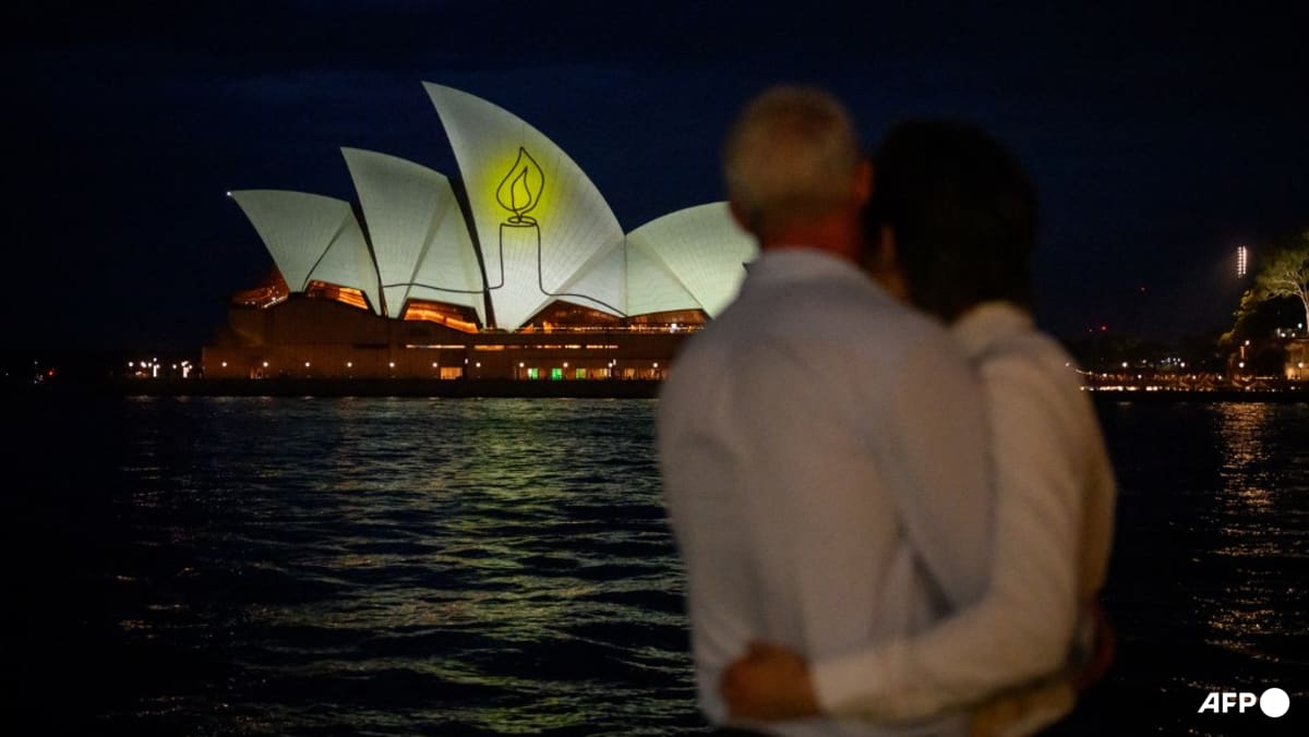 Families Demand Royal Commission After Bondi Beach Mass Shooting