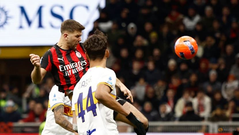 Fullkrug heads winner as Milan edge Lecce at home