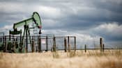 Oil prices dip after surge, remain on track for weekly gain amid supply fears