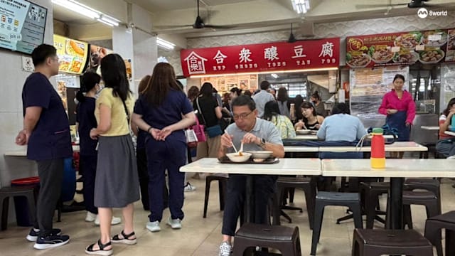 大巴窑“合众酿豆腐”最后一天营业 食客慕名光顾表不舍