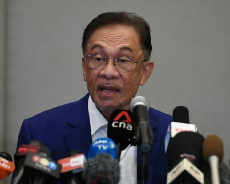 Malaysia opposition chief Anwar does not rule out contesting in seat held by PKR ‘traitors’