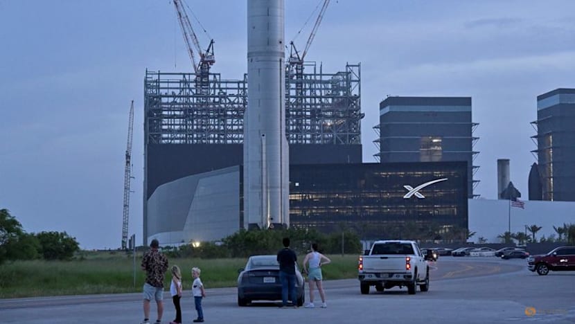 SpaceX moves Starship launch attempt to Thursday