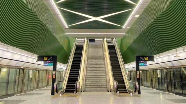 汤东线第四阶段通车后 兀兰北到碧湾站繁忙时段列车间隔三分钟