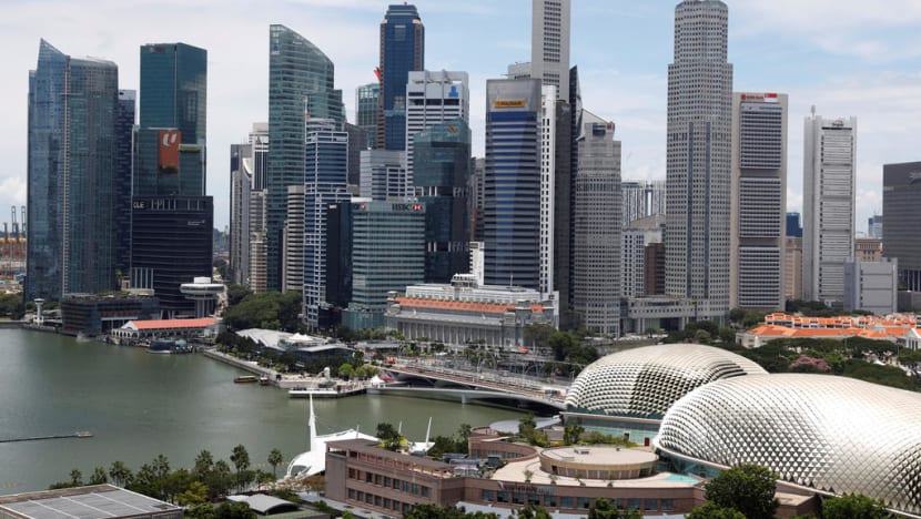 Singapore economy grows 0.1% in Q3, avoids technical recession