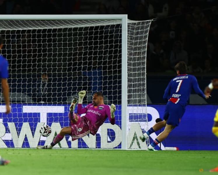 PSG beat Le Mans 3-1 as Monaco stay top despite draw