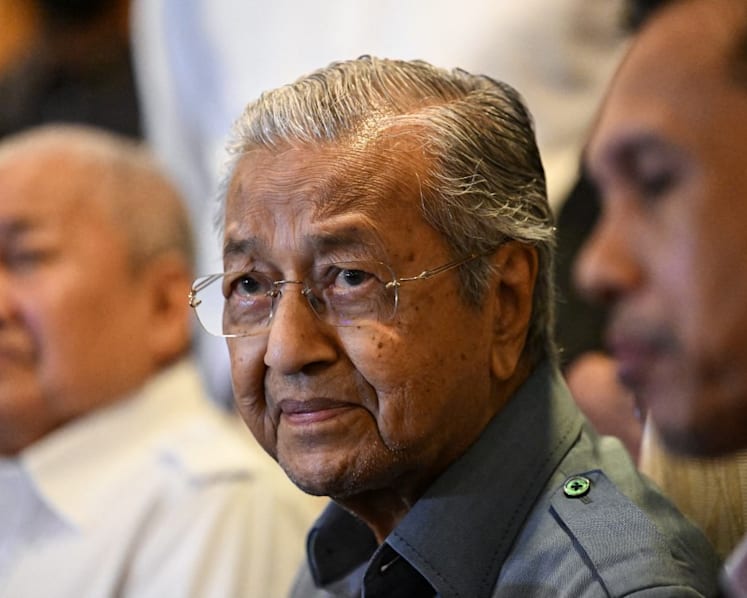 Mahathir willing to forget 'betrayal' to cooperate with Perikatan Nasional but Muhyiddin refused