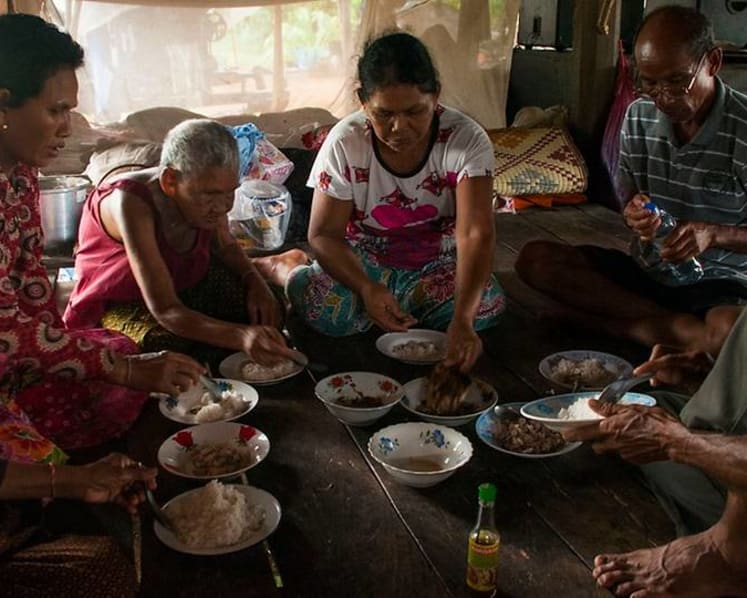 'My daughter, I'm still alive': Displaced by war, a Cambodian family reunites after 43 years 