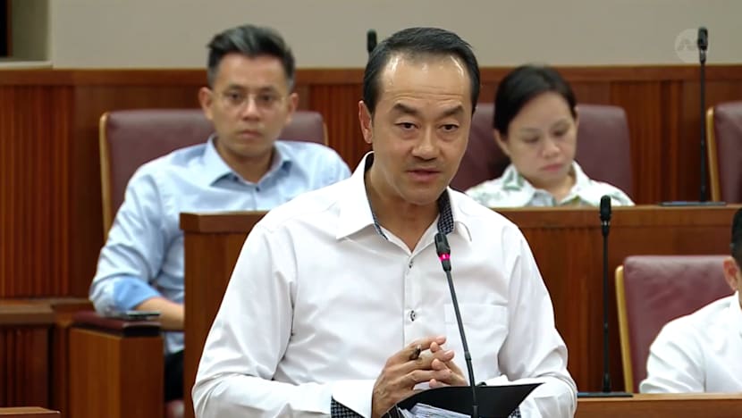 சிங்கப்பூரில் ஆட்குறைப்புச் செய்யப்பட்ட பெரும்பாலானோர் அனுகூலம் பெற்றனர்