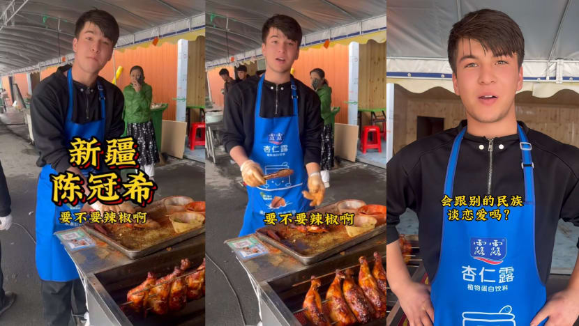 Woman Spots Handsome Roadside Food Stall Owner Along Highway, Stops To Flirt With “Xinjiang’s Edison Chen” Woman Spots Handsome Roadside Food Stall Owner Along Highway, Stops To Flirt With “Xinjiang’s Edison Chen”