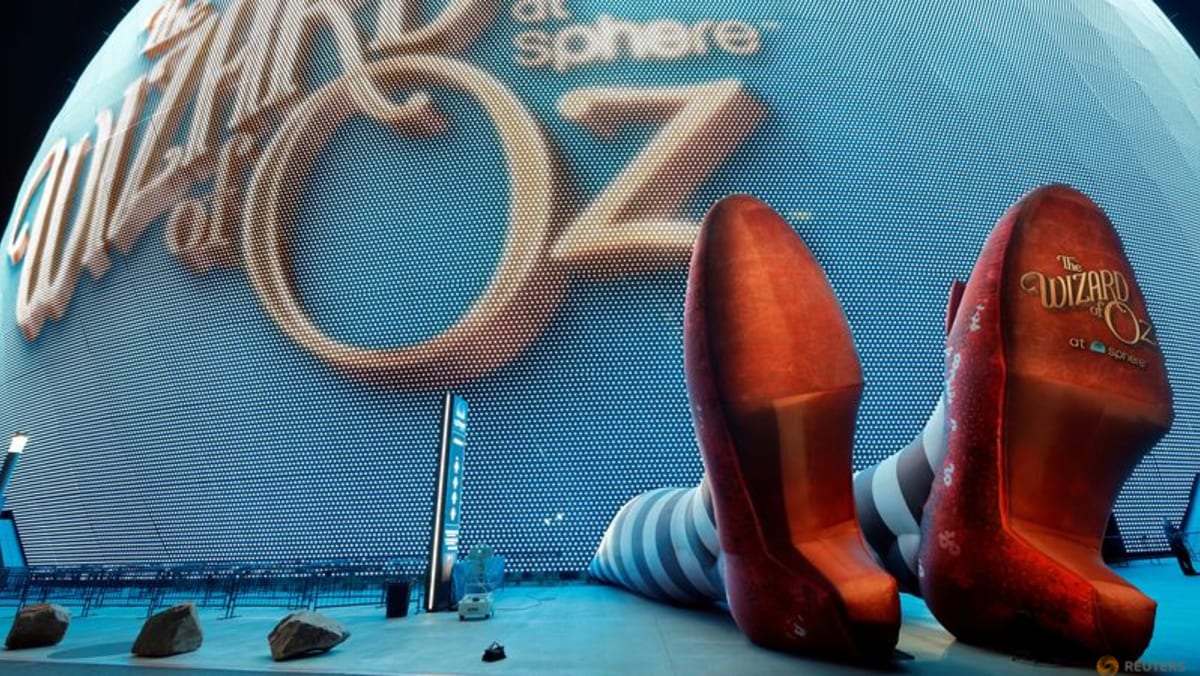 AI-enhanced, immersive 'Wizard of Oz' debuts in Las Vegas