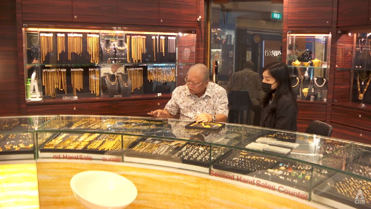 Singapore pawnshops disburse over Sb in loans in first half of 2025, highest in a decade