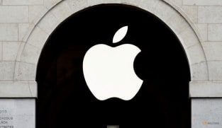 Apple eyes using AI to design its chips, technology executive says