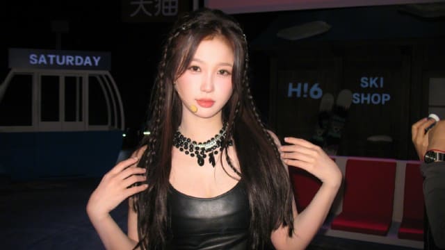 被亏“中国首位受害女星”，虞书欣退追偶像金秀贤！