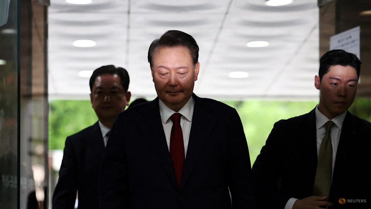 South Korean court issues fresh arrest warrant for ex-president Yoon