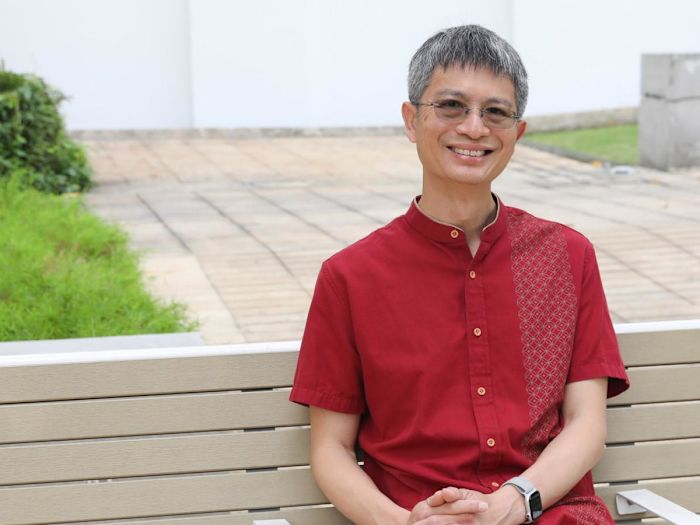 Apple wooed this Singapore engineer with gifts. He's moving on after 2 decades shaping iconic tech products