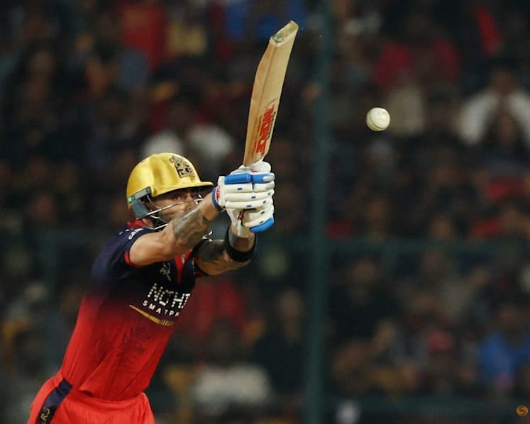 Kohli and Duffy star as defending champions RCB overpower Hyderabad