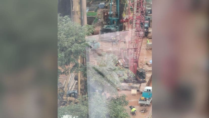 Worker dies at construction site in Raffles Place after ground gives way Worker dies at construction site in Raffles Place after ground gives way