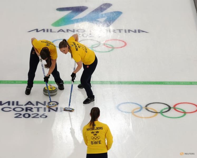 Curling-Sweden's Hasselborg wakes up with winning feeling, then delivers