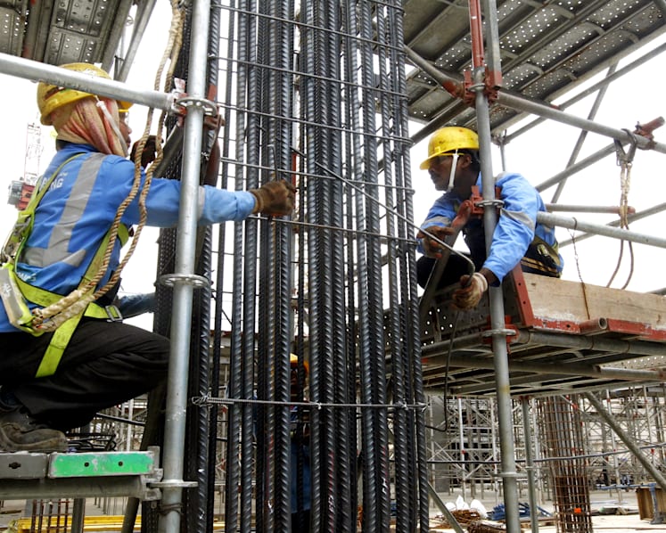 Unemployment rate among S’poreans inches up