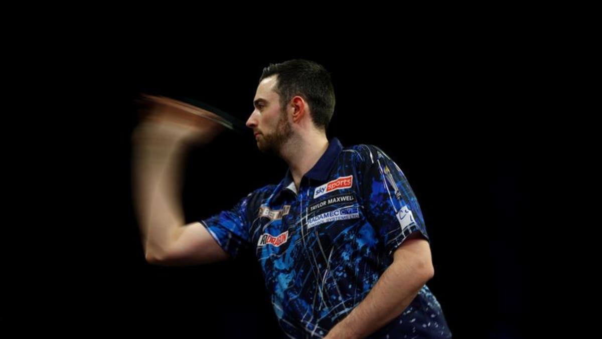 Darts-Reigning champion Humphries shocked by Wright at World Championship Darts-Reigning champion Humphries shocked by Wright at World Championship