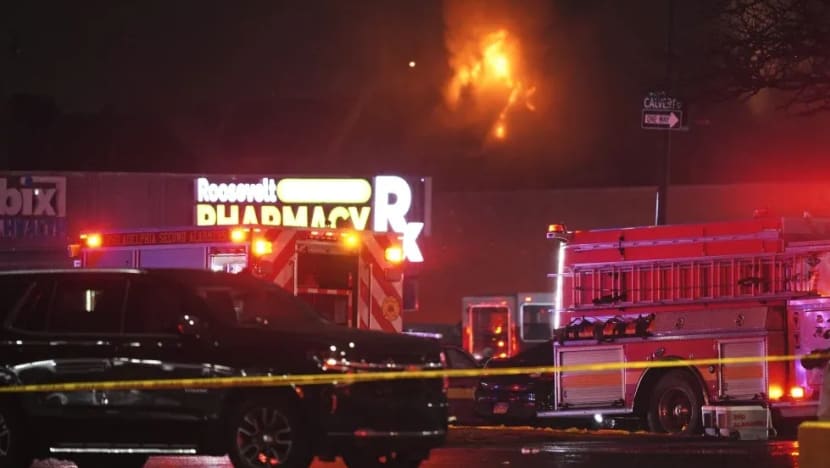 Ambulans udara terhempas di Philadelphia; beberapa mangsa dipercayai maut