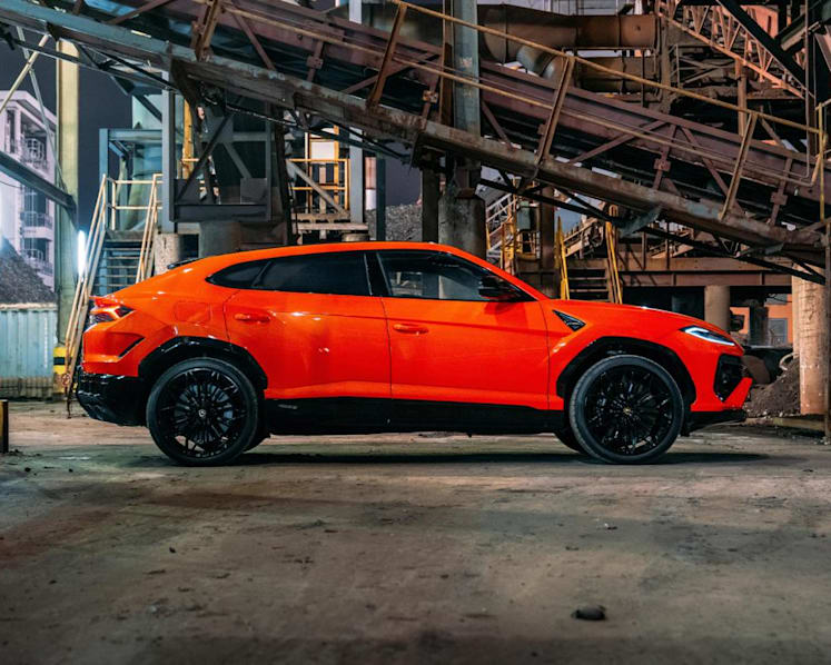 Lamborghini’s first hybrid SUV: Why the Urus SE outclasses the competition