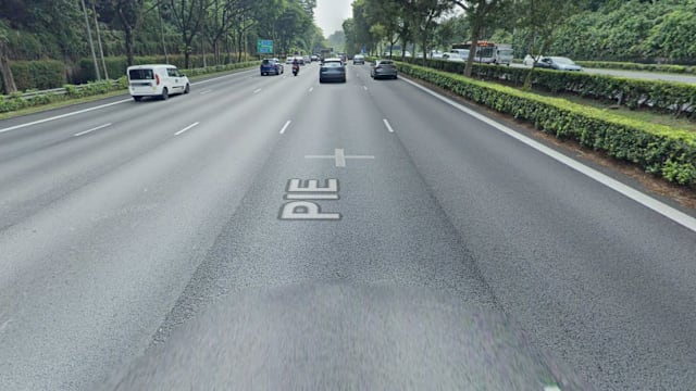 泛岛快速公路发生车祸 三名摩托车骑士送院