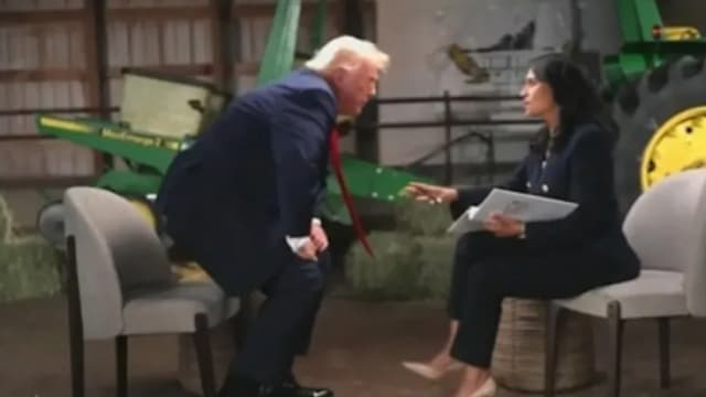 专访被追问敏感问题 特朗普大骂主持人“愚蠢”拔麦走人