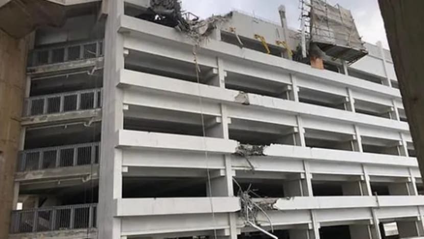 Pekerja binaan dikejarkan ke hospital selepas palang konkrit runtuh