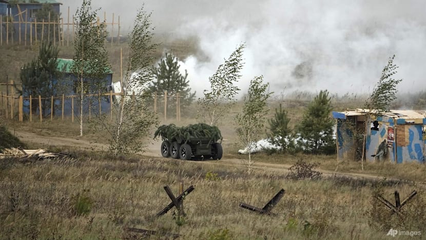 US military officers pay surprise visit to Belarus to observe war games with Russia